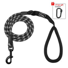 Load image into Gallery viewer, 5ft Reflective Nylon Dog Leash
