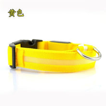 Load image into Gallery viewer, Nylon LED Pet  Collar
