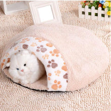 Load image into Gallery viewer, Warm Soft Flannels Cat Bed
