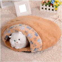 Load image into Gallery viewer, Warm Soft Flannels Cat Bed
